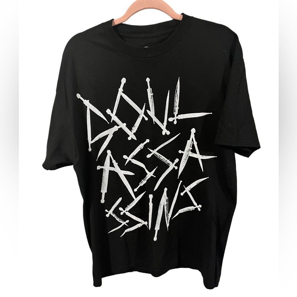 NWOT men’s size Large Soul Assasins graphic t